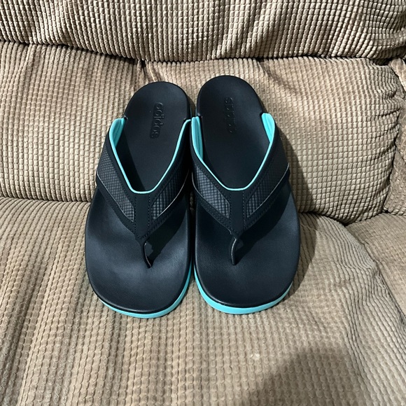 Adidas flip flop thong slide men’s size 9 black /aqua blue. - Picture 5 of 12